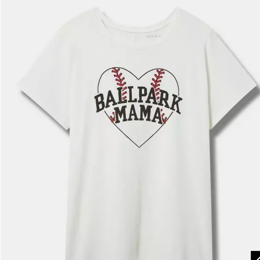 Torrid White and Red Short Sleeve Tee with Heart Graphic